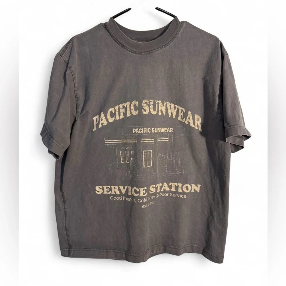 PacSun Men's Service Station Graphic Tee - Grey Size M, heavyweight
